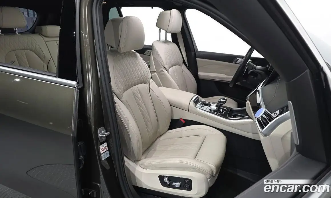 BMW X5 2023 4.4 автомат (гидро), фото 16 BMW X5 2023 4.4 автомат (гидро), фото 16