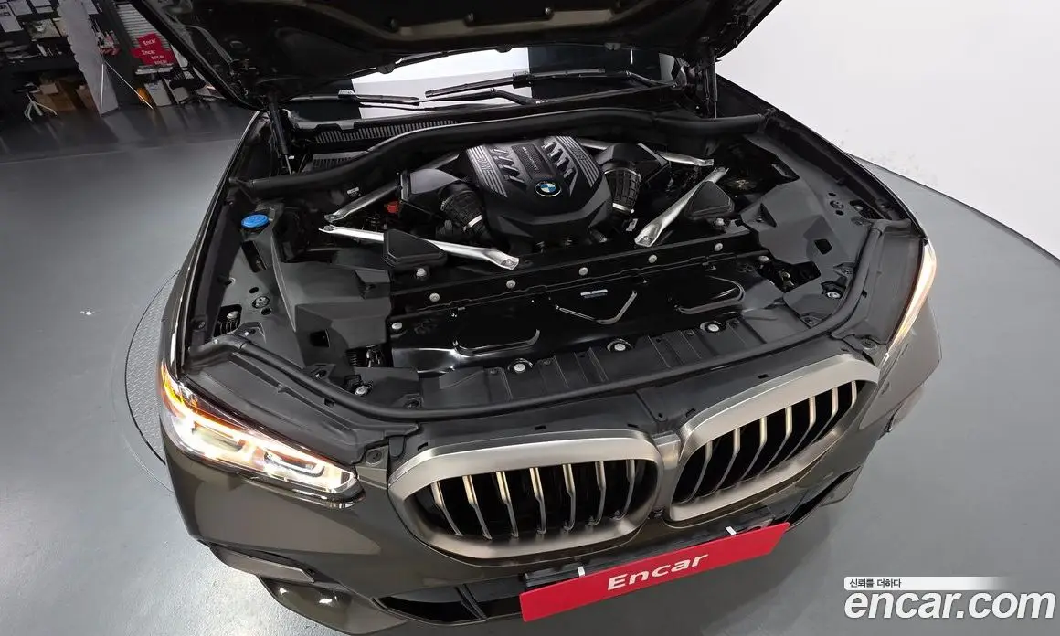 BMW X5 2023 4.4 автомат (гидро), фото 6 BMW X5 2023 4.4 автомат (гидро), фото 6
