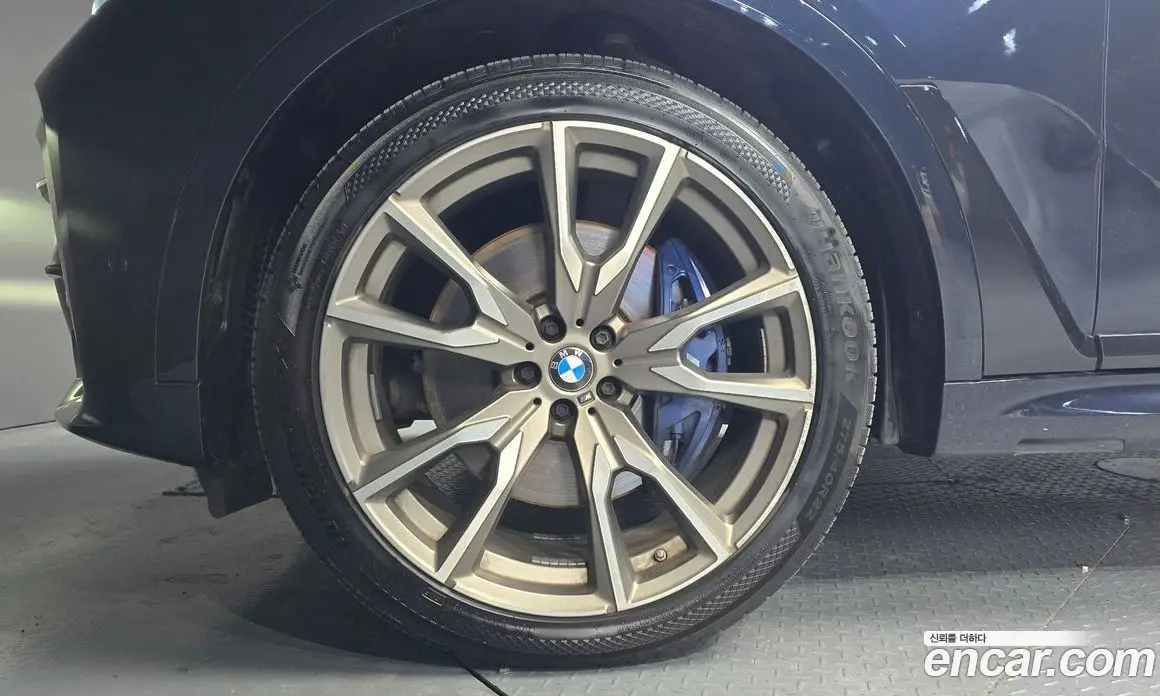 BMW X7 2020 3.0 автомат (гидро), фото 5
