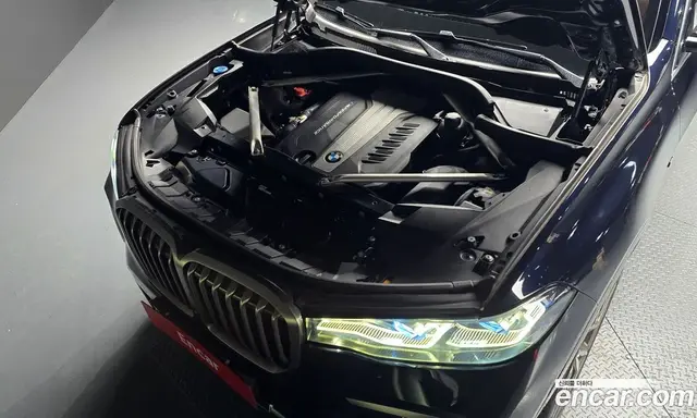 BMW X7 2020 3.0 автомат (гидро), миниатюра 6