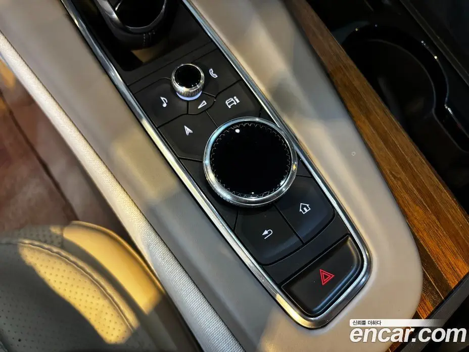 Cadillac Escalade 2021 6.2 автомат (гидро), фото 14