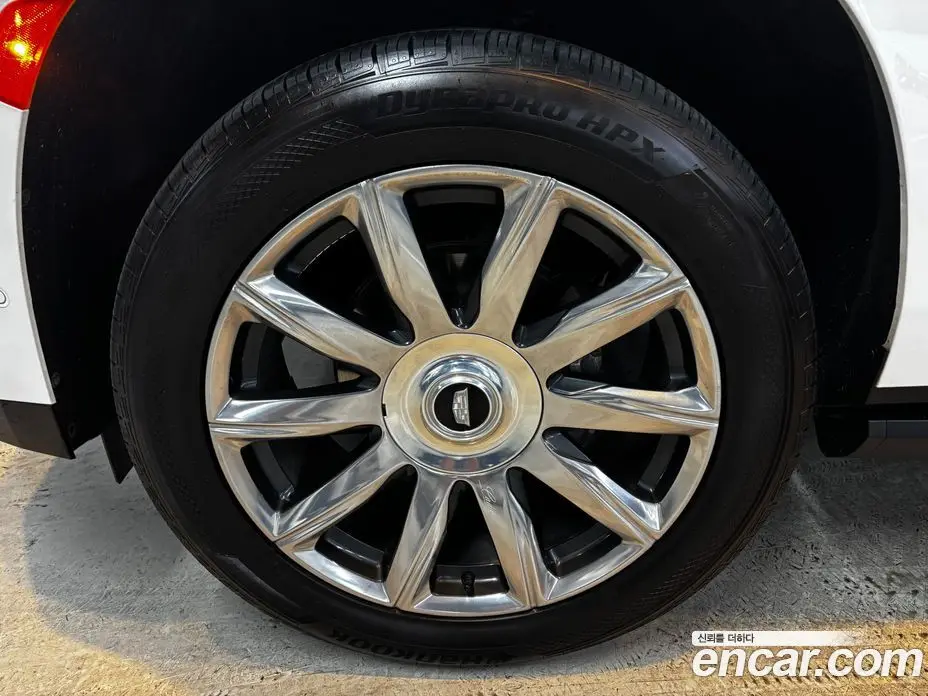 Cadillac Escalade 2021 6.2 автомат (гидро), фото 5