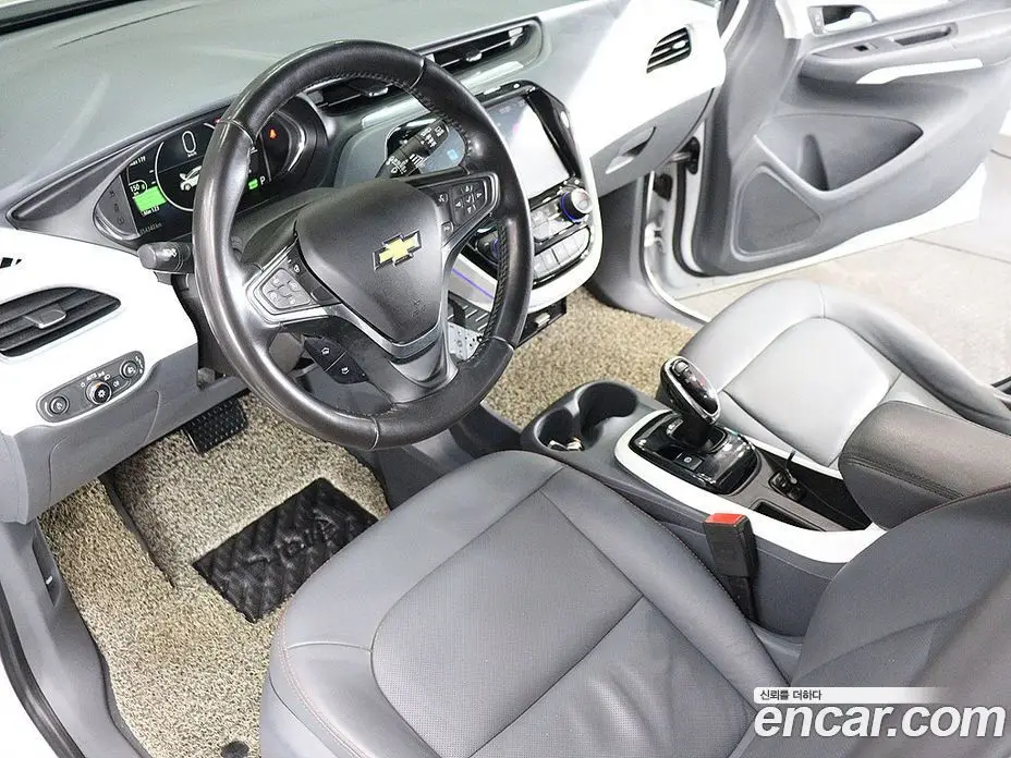 Chevrolet Bolt EV 2018 1.0 автомат (гидро), фото 17 Chevrolet Bolt EV 2018 1.0 автомат (гидро), фото 17