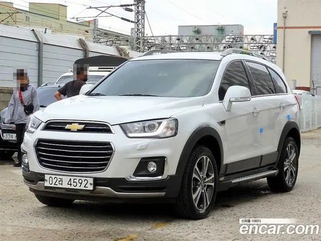 Chevrolet Captiva 2017 2.0 автомат (гидро), миниатюра 1 Chevrolet Captiva 2017 2.0 автомат (гидро), миниатюра 1