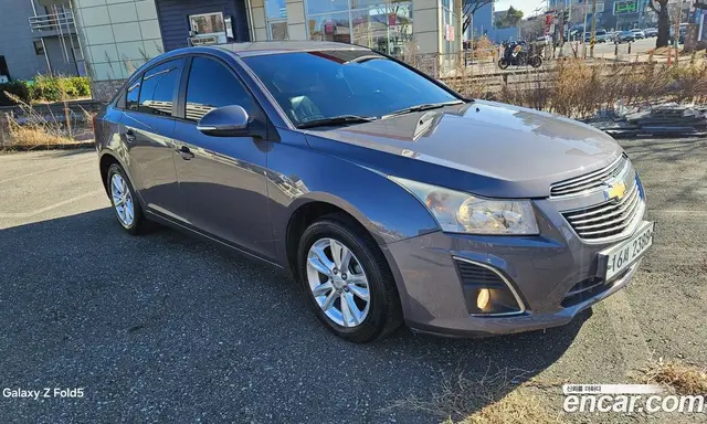Chevrolet Cruze 2014 1.8 автомат (гидро), миниатюра 1 Chevrolet Cruze 2014 1.8 автомат (гидро), миниатюра 1