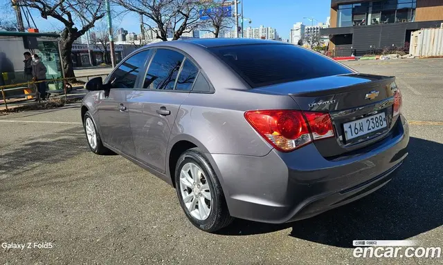 Chevrolet Cruze 2014 1.8 автомат (гидро), миниатюра 4 Chevrolet Cruze 2014 1.8 автомат (гидро), миниатюра 4