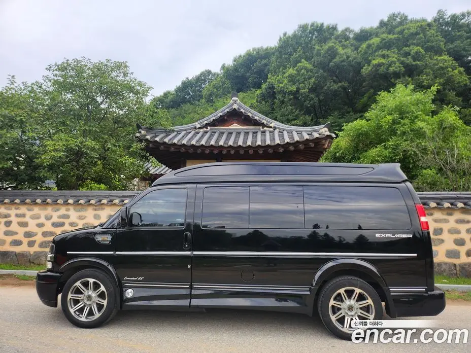 Chevrolet Express Van 2017 6.0 автомат (гидро), фото 4 Chevrolet Express Van 2017 6.0 автомат (гидро), фото 4