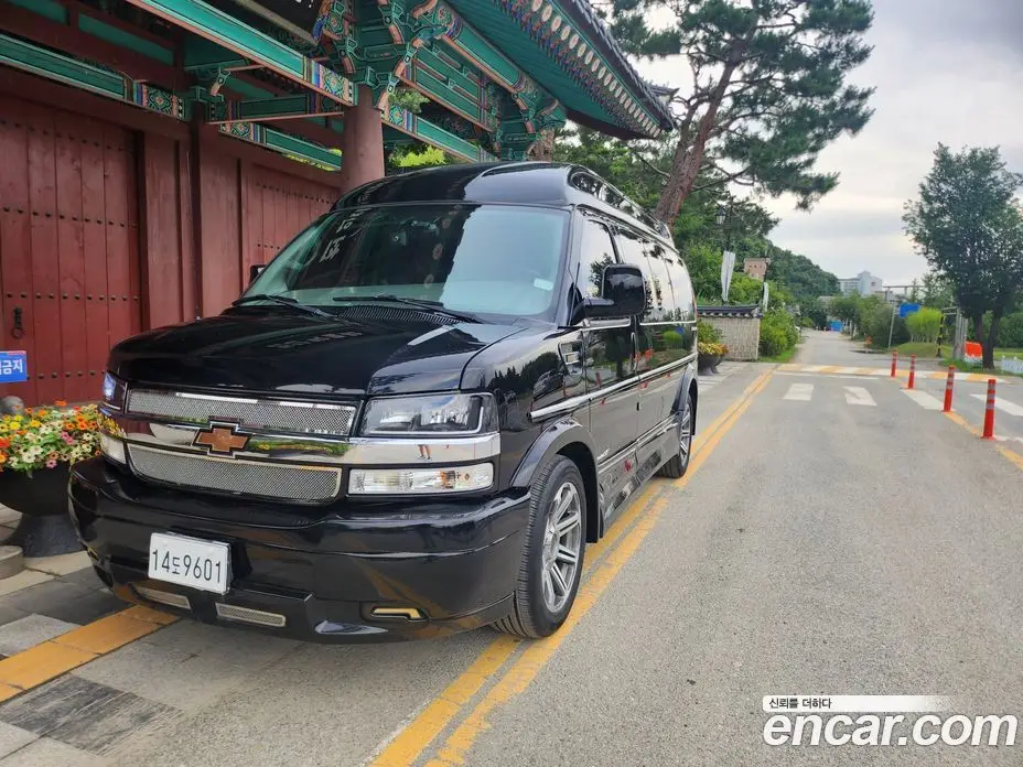 Chevrolet Express Van 2017 6.0 автомат (гидро), фото 5 Chevrolet Express Van 2017 6.0 автомат (гидро), фото 5