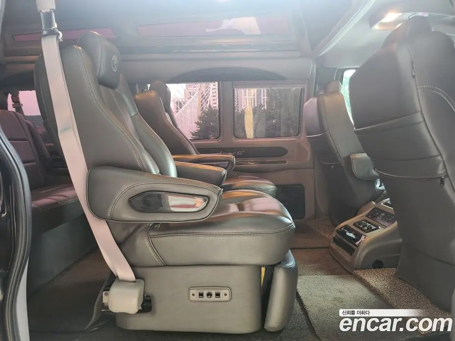 Chevrolet Express Van 2017 6.0 автомат (гидро), фото 10 Chevrolet Express Van 2017 6.0 автомат (гидро), фото 10