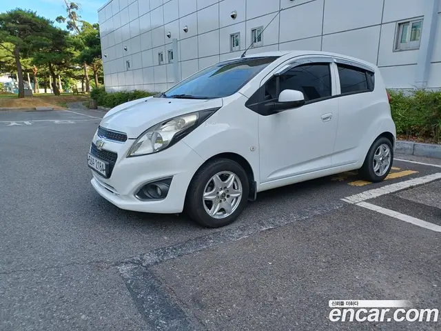 Chevrolet Spark 2013 1.0 автомат (гидро), миниатюра 1