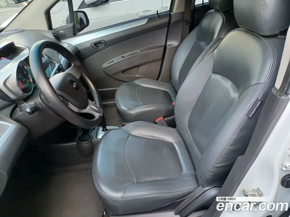 Chevrolet Spark 2013 1.0 автомат (гидро), фото 8