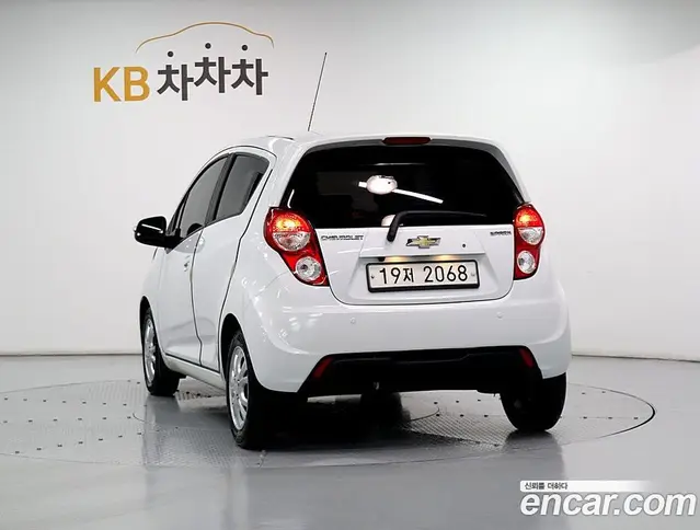 Chevrolet Spark 2015 1.0 автомат (гидро), миниатюра 4