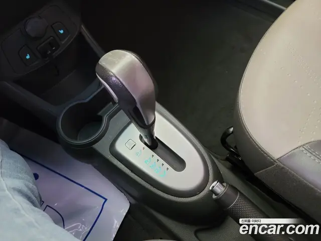 Chevrolet Spark 2015 1.0 автомат (гидро), миниатюра 9 Chevrolet Spark 2015 1.0 автомат (гидро), миниатюра 9