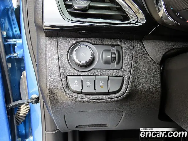 Chevrolet Spark 2016 1.0 автомат (гидро), миниатюра 12