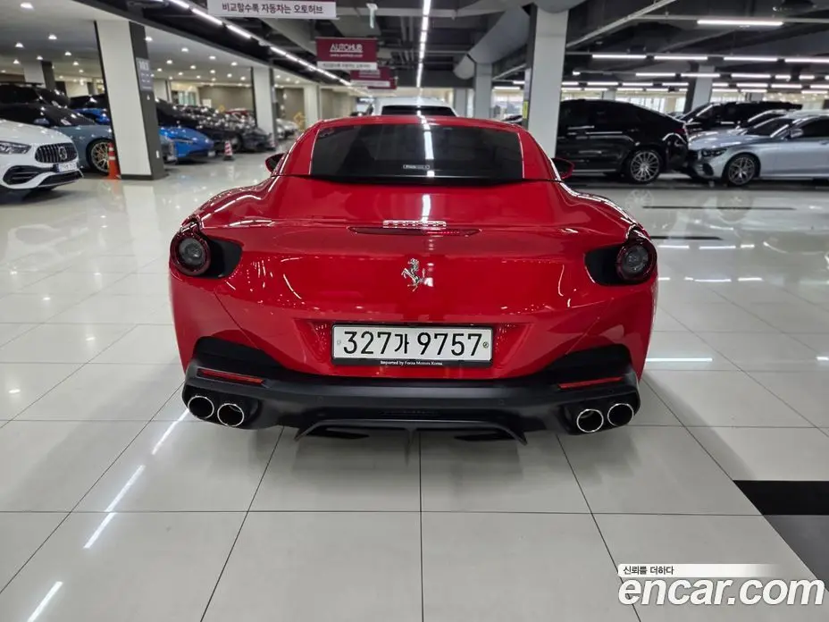 Ferrari Portofino 2018 3.9 автомат (гидро), фото 11 Ferrari Portofino 2018 3.9 автомат (гидро), фото 11