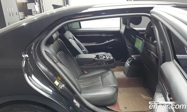 Genesis EQ900 2016 3.8 автомат (гидро), миниатюра 11 Genesis EQ900 2016 3.8 автомат (гидро), миниатюра 11