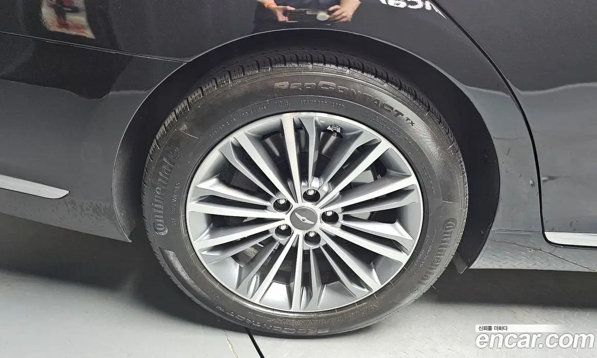 Genesis EQ900 2016 3.8 автомат (гидро), фото 5 Genesis EQ900 2016 3.8 автомат (гидро), фото 5