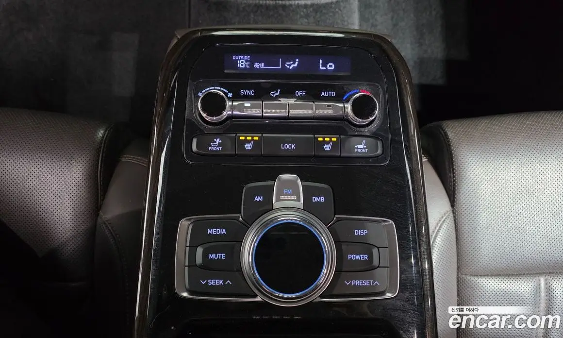 Genesis EQ900 2017 3.8 автомат (гидро), фото 19 Genesis EQ900 2017 3.8 автомат (гидро), фото 19