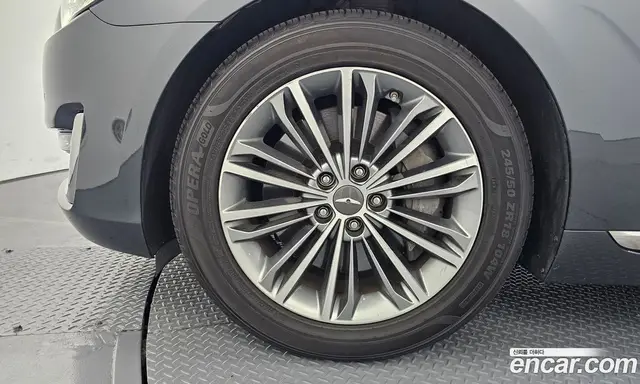 Genesis EQ900 2018 3.8 автомат (гидро), миниатюра 4 Genesis EQ900 2018 3.8 автомат (гидро), миниатюра 4