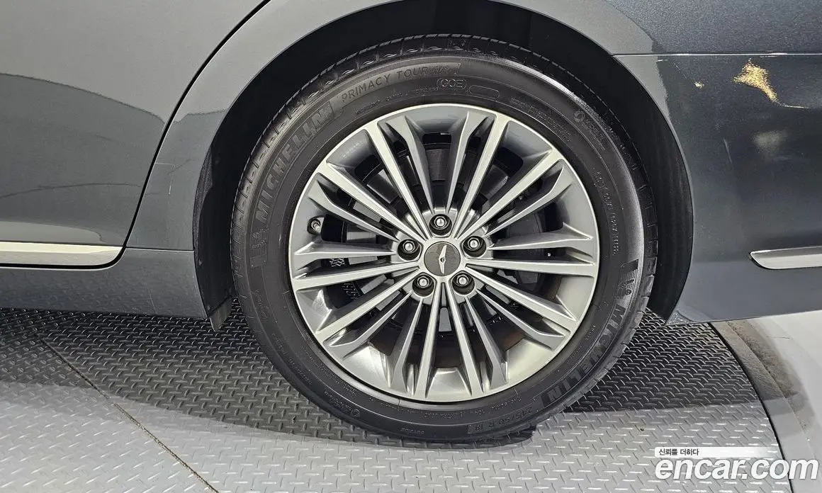 Genesis EQ900 2018 3.8 автомат (гидро), фото 6 Genesis EQ900 2018 3.8 автомат (гидро), фото 6