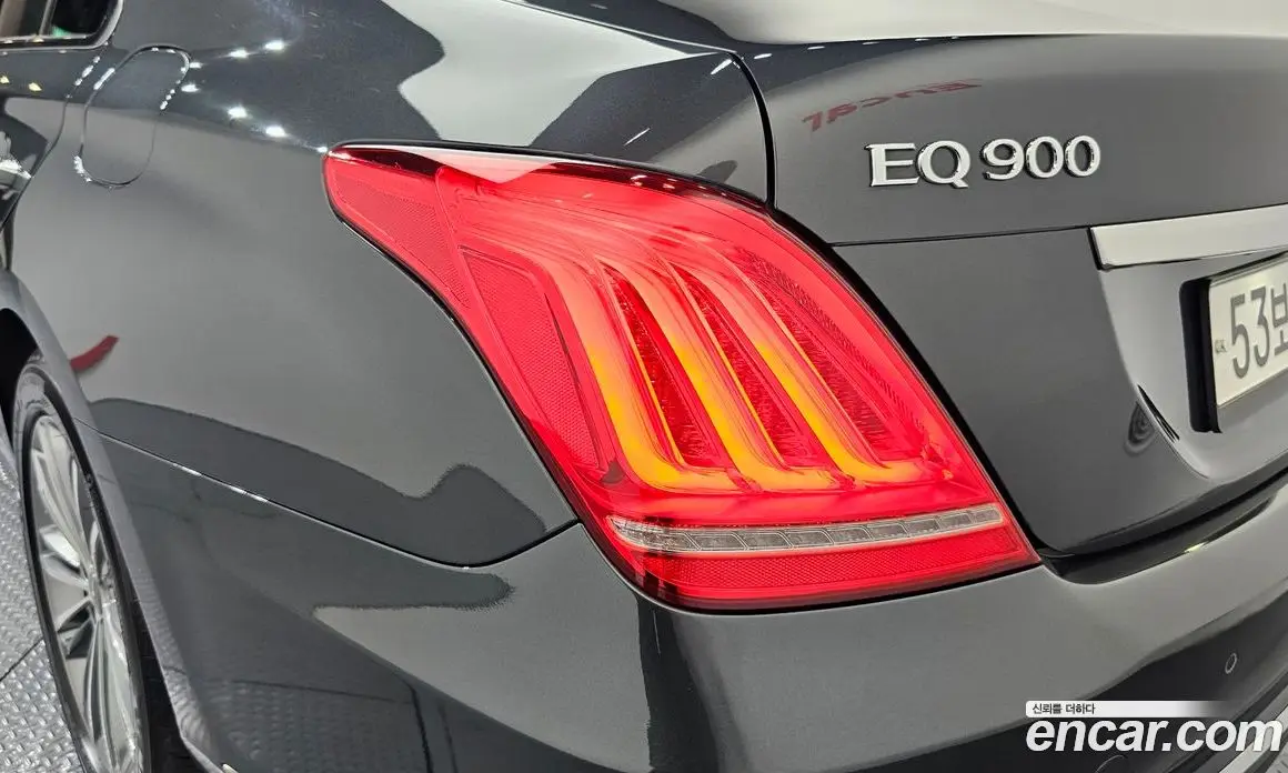 Genesis EQ900 2018 3.8 автомат (гидро), фото 8 Genesis EQ900 2018 3.8 автомат (гидро), фото 8