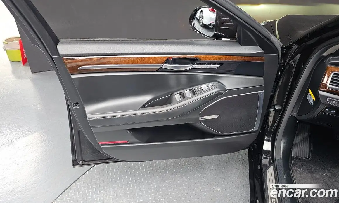 Genesis EQ900 2018 3.8 автомат (гидро), фото 13 Genesis EQ900 2018 3.8 автомат (гидро), фото 13