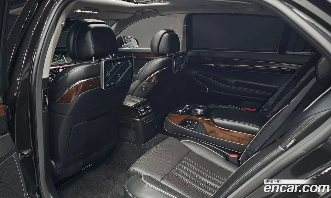 Genesis EQ900 2018 3.8 автомат (гидро), фото 16 Genesis EQ900 2018 3.8 автомат (гидро), фото 16