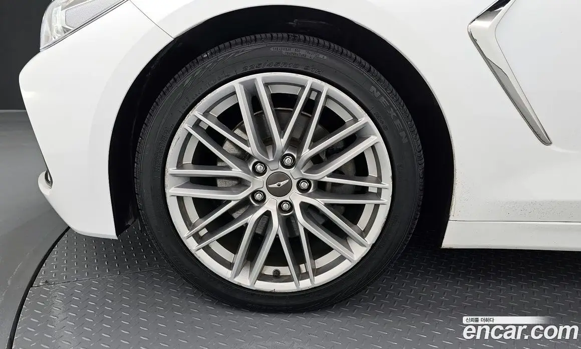 Genesis G70 2019 2.2 автомат (гидро), фото 5