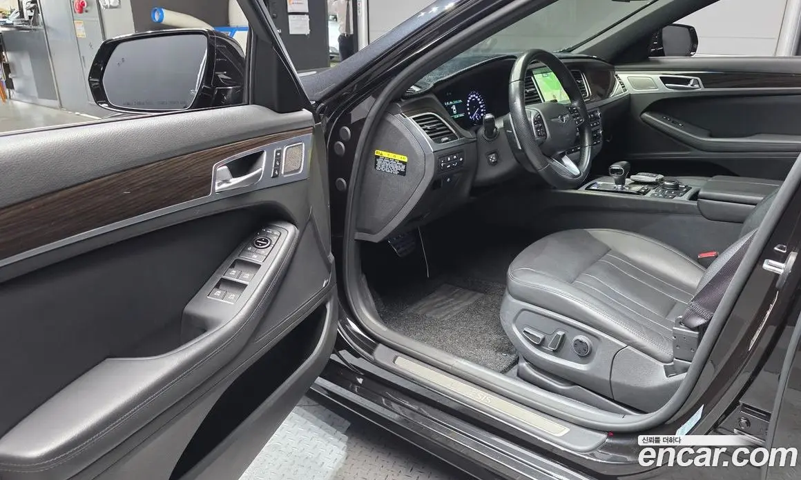 Genesis G80 2017 3.3 автомат (гидро), фото 13