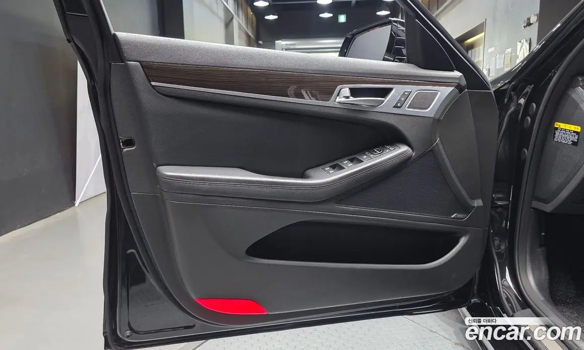 Genesis G80 2017 3.3 автомат (гидро), фото 14