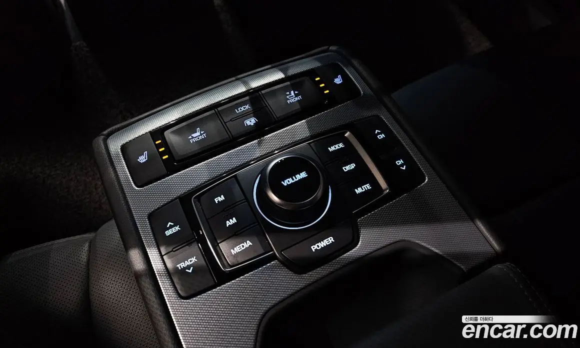 Genesis G80 2018 3.3 автомат (гидро), фото 28 Genesis G80 2018 3.3 автомат (гидро), фото 28