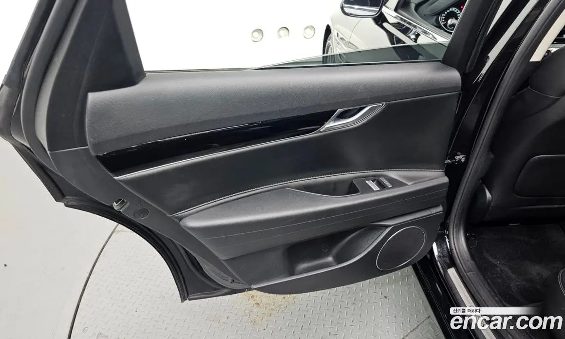 Genesis G80 2022 2.5 автомат (гидро), фото 15 Genesis G80 2022 2.5 автомат (гидро), фото 15