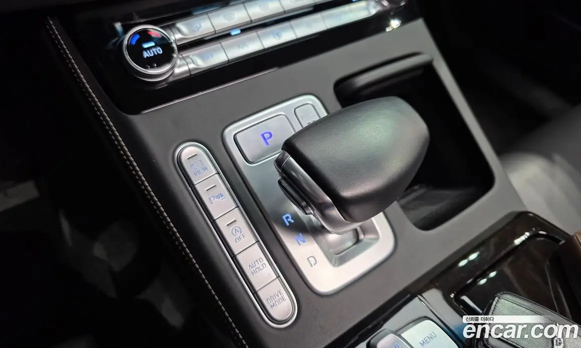 Genesis G90 2019 3.8 автомат (гидро), фото 12 Genesis G90 2019 3.8 автомат (гидро), фото 12