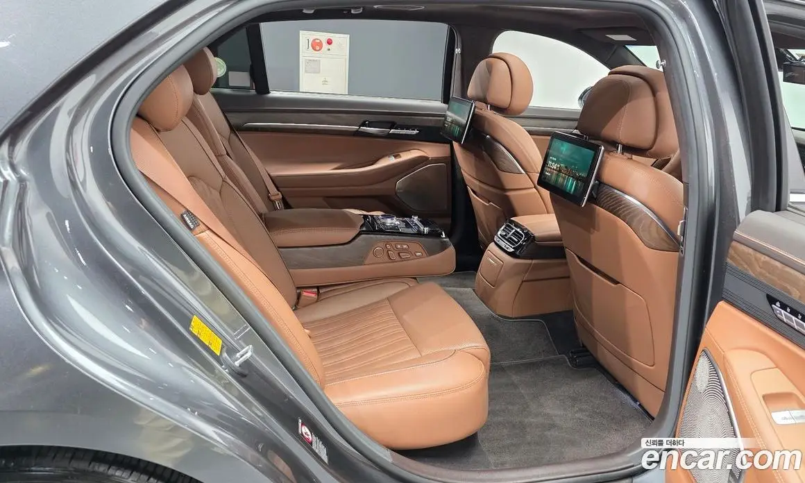 Genesis G90 2020 3.8 автомат (гидро), фото 12 Genesis G90 2020 3.8 автомат (гидро), фото 12