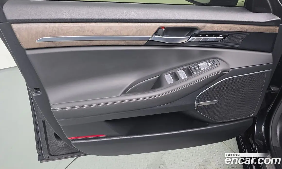 Genesis G90 2020 3.8 автомат (гидро), фото 14 Genesis G90 2020 3.8 автомат (гидро), фото 14