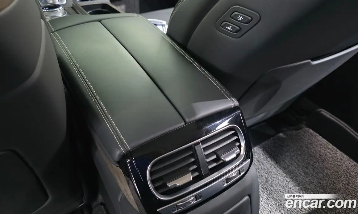 Genesis G90 2020 3.8 автомат (гидро), фото 30 Genesis G90 2020 3.8 автомат (гидро), фото 30