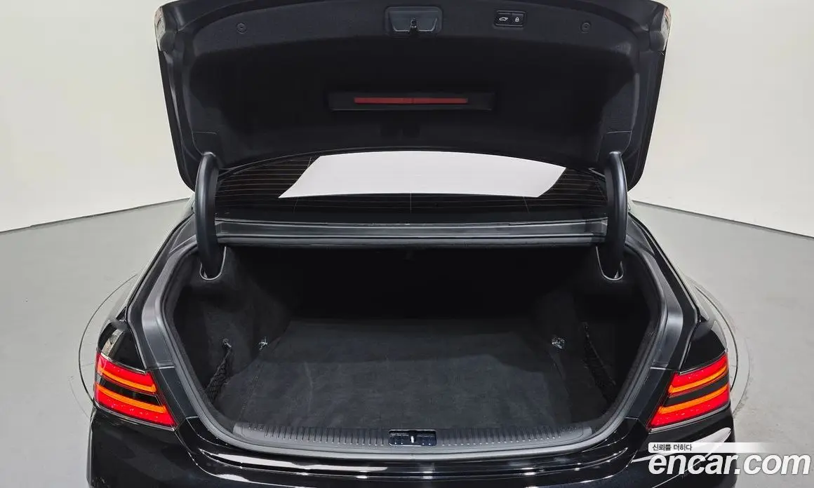 Genesis G90 2020 3.8 автомат (гидро), фото 32 Genesis G90 2020 3.8 автомат (гидро), фото 32