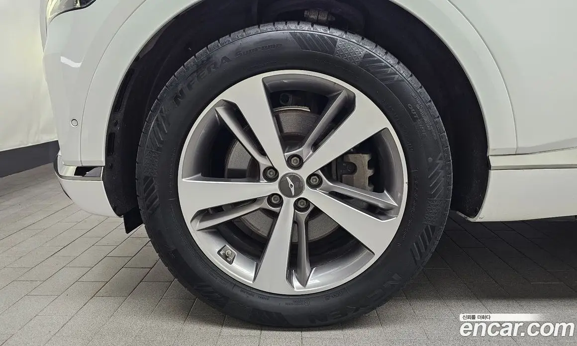 Genesis GV80 2021 3.0 автомат (гидро), фото 4 Genesis GV80 2021 3.0 автомат (гидро), фото 4