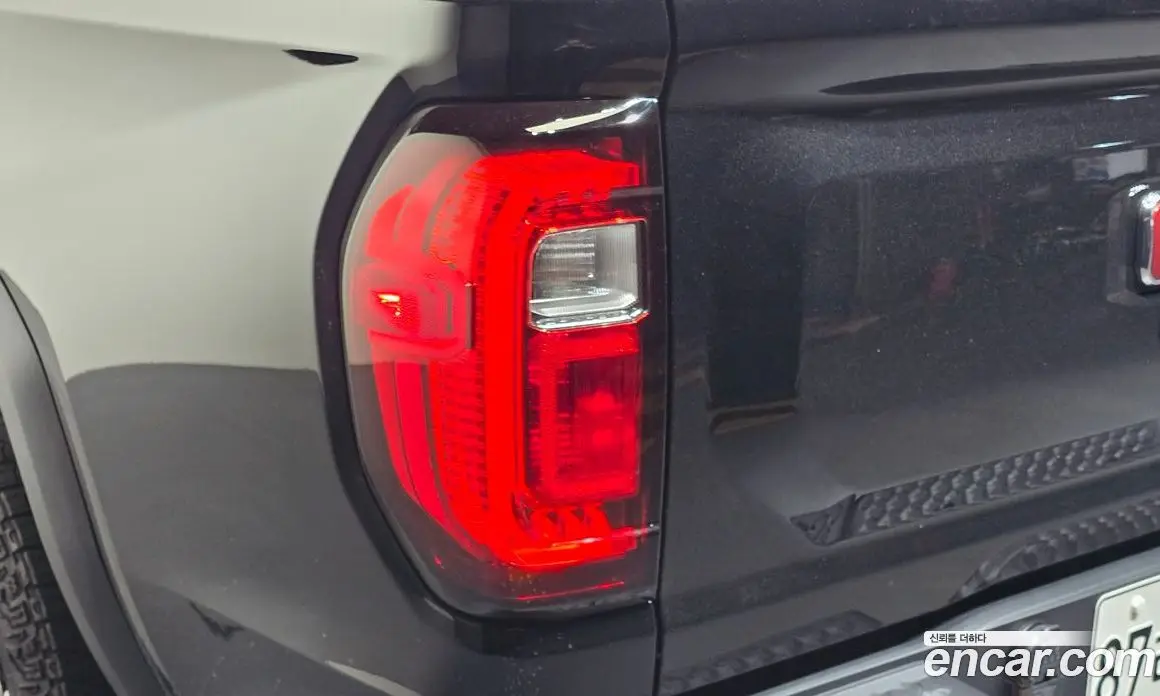 GMC Canyon 2026 2.7 автомат (гидро), фото 9 GMC Canyon 2026 2.7 автомат (гидро), фото 9