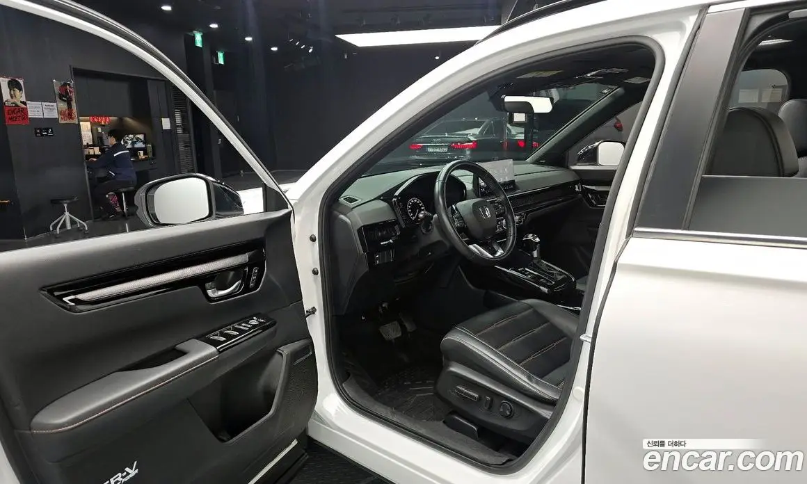 Honda CR-V 2023 2.0 автомат (гидро), фото 10