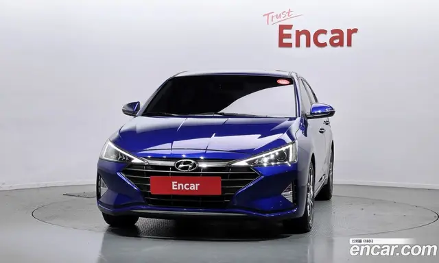 Hyundai Avante 2018 1.6 автомат (гидро), миниатюра 3