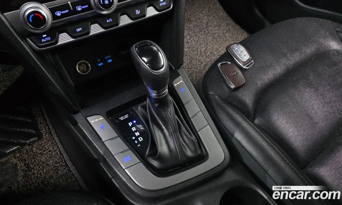 Hyundai Avante 2018 1.6 автомат (гидро), фото 9