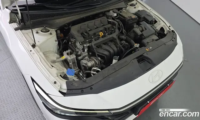 Hyundai Avante 2023 1.6 автомат (гидро), миниатюра 6 Hyundai Avante 2023 1.6 автомат (гидро), миниатюра 6