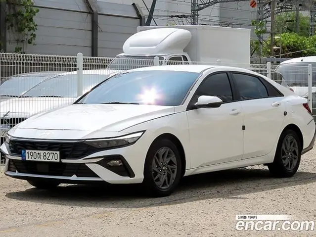 Hyundai Avante 2023 1.6 автомат (гидро), миниатюра 2 Hyundai Avante 2023 1.6 автомат (гидро), миниатюра 2