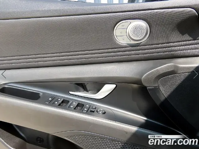 Hyundai Avante 2023 1.6 автомат (гидро), миниатюра 11 Hyundai Avante 2023 1.6 автомат (гидро), миниатюра 11