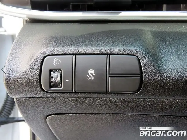 Hyundai Avante 2023 1.6 автомат (гидро), миниатюра 12