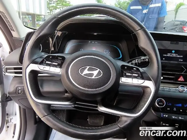 Hyundai Avante 2023 1.6 автомат (гидро), миниатюра 8 Hyundai Avante 2023 1.6 автомат (гидро), миниатюра 8