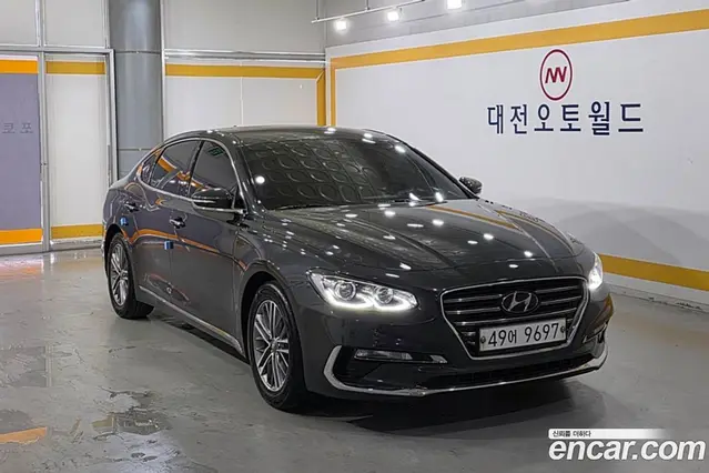Hyundai Grandeur 2017 2.4 автомат (гидро), миниатюра 3 Hyundai Grandeur 2017 2.4 автомат (гидро), миниатюра 3