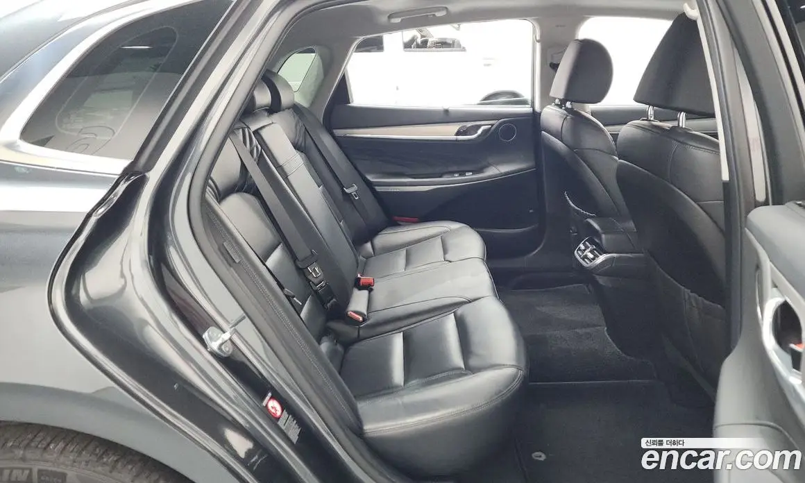 Hyundai Grandeur 2021 2.4 автомат (гидро), фото 12