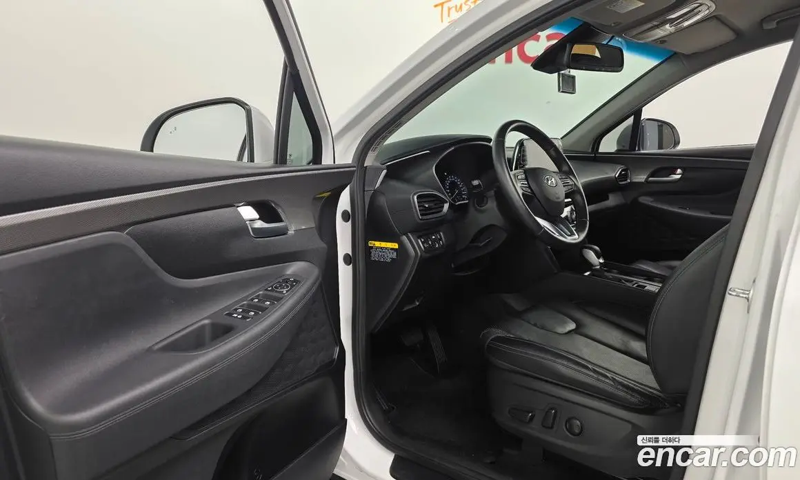 Hyundai Santa Fe 2018 2.0 автомат (гидро), фото 16 Hyundai Santa Fe 2018 2.0 автомат (гидро), фото 16